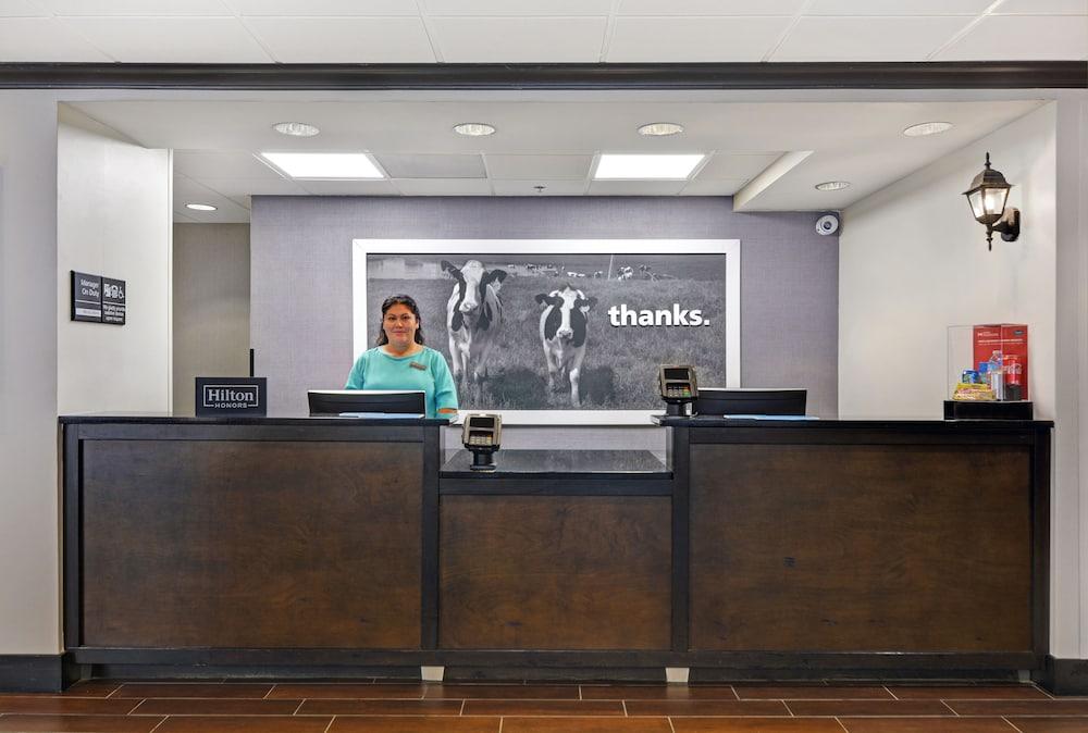 Hampton Inn Overland Park Eksteriør billede