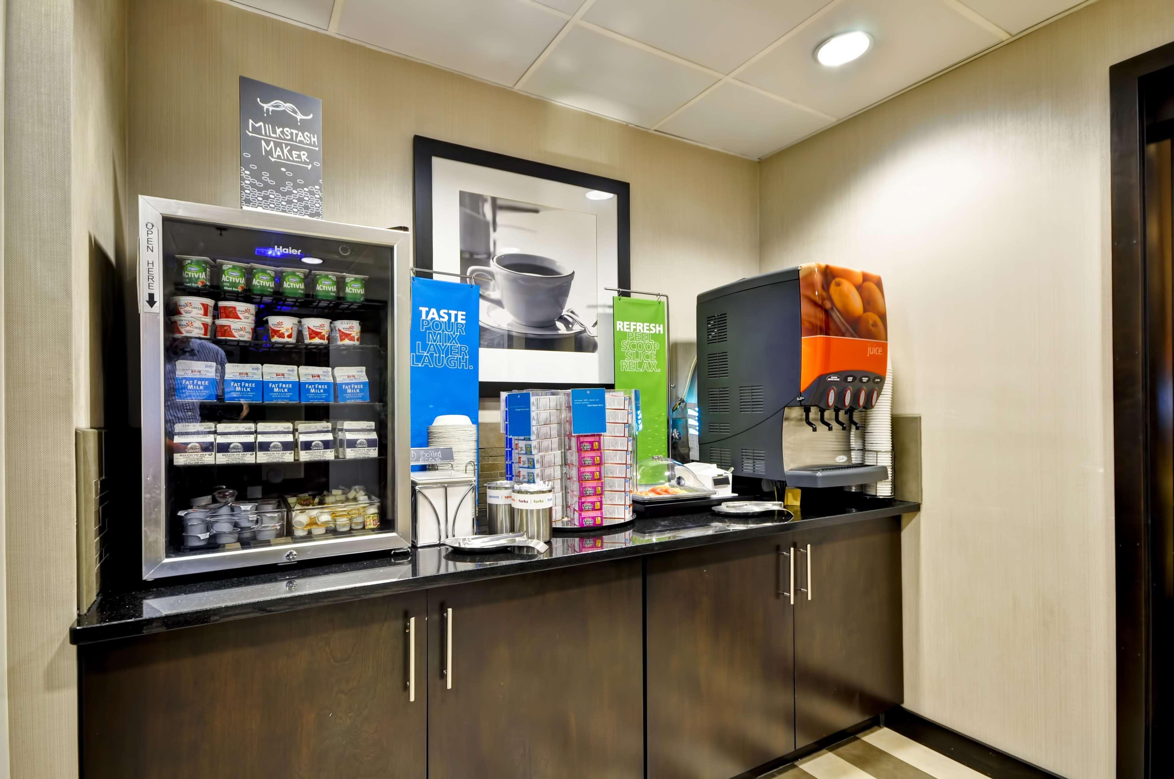 Hampton Inn Overland Park Eksteriør billede
