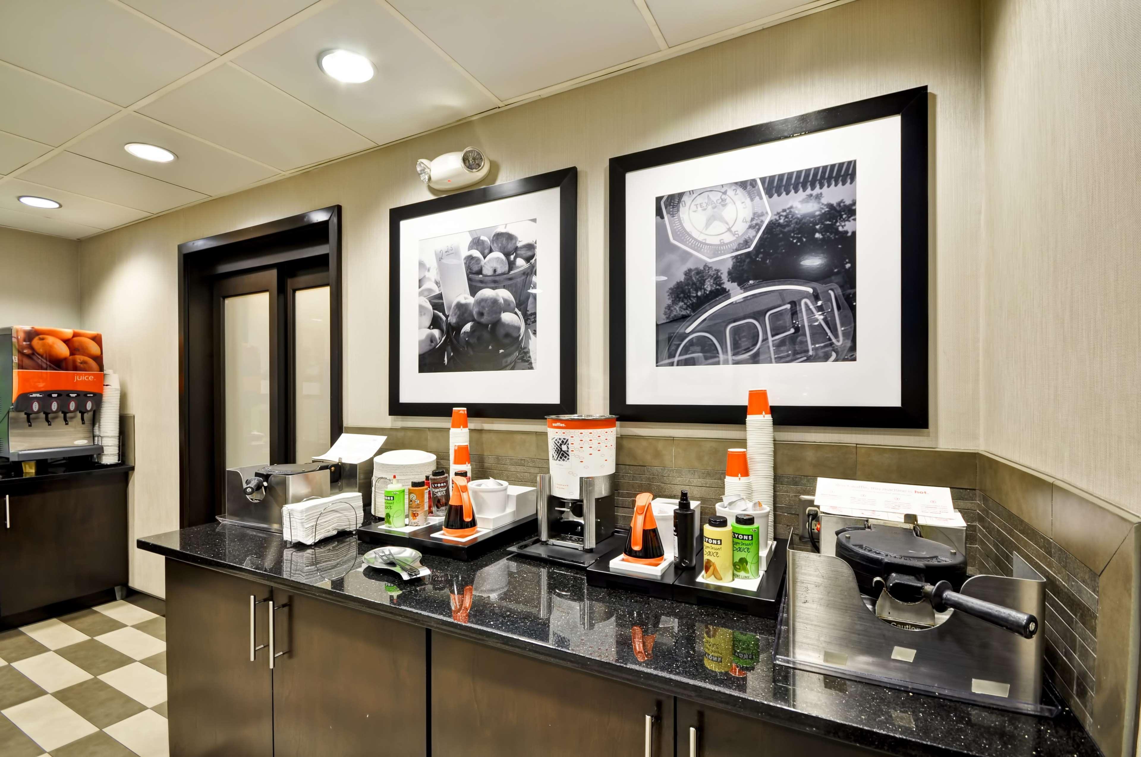 Hampton Inn Overland Park Eksteriør billede