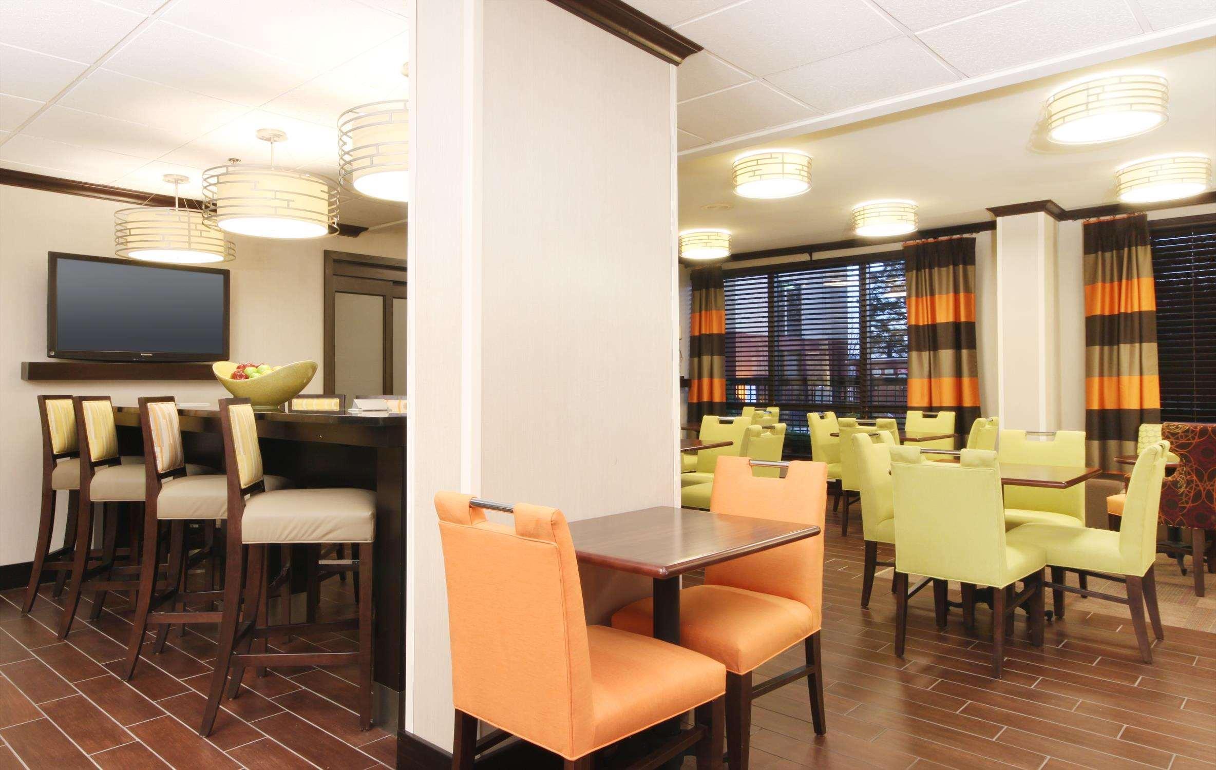 Hampton Inn Overland Park Restaurant billede